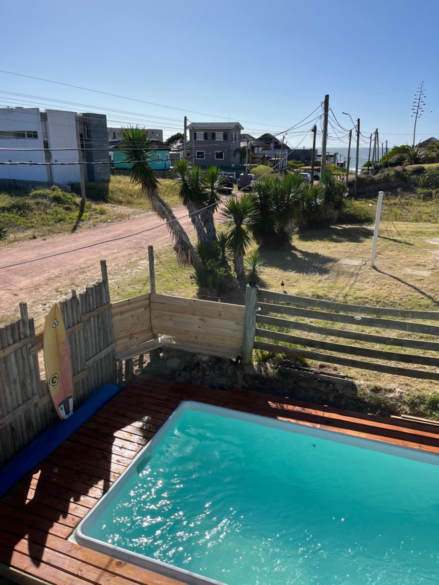 Hostel Vente Al Diablo Punta Del Diablo Bagian luar foto