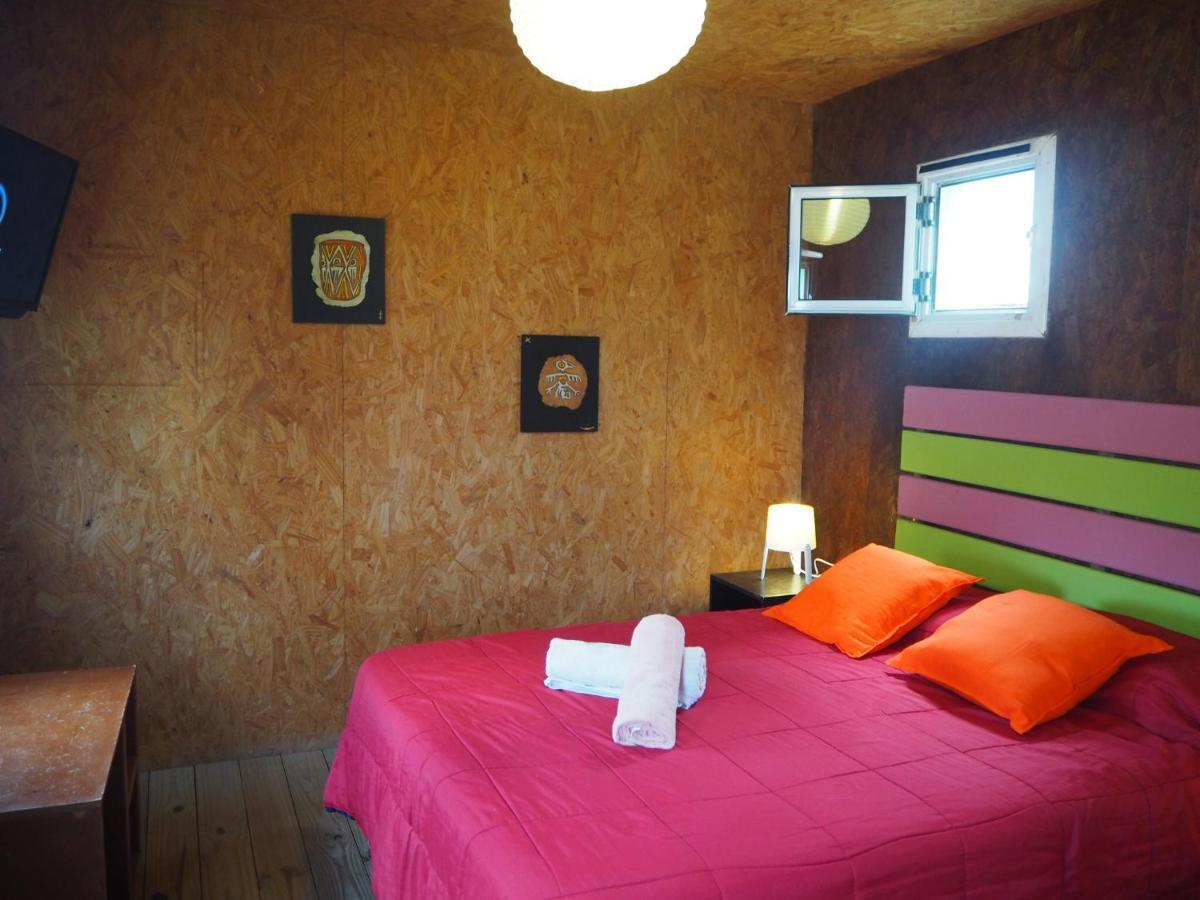 Hostel Vente Al Diablo Punta Del Diablo Bagian luar foto